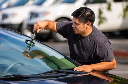 Windshield repair atascadero  Enjoy free Wi-Fi, have a cup of coffee or watch TV while you wait